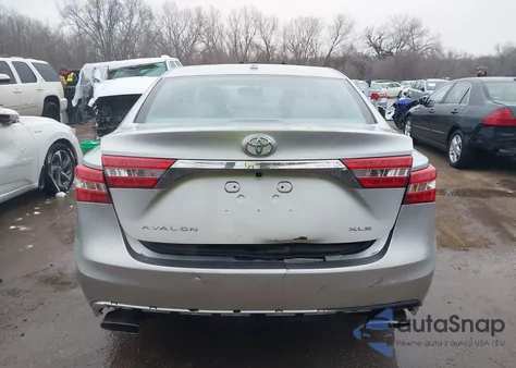 2014 Toyota Avalon Xle Touring z USA, uszkodzony, nr VIN 4T1BK1EB3EU121636